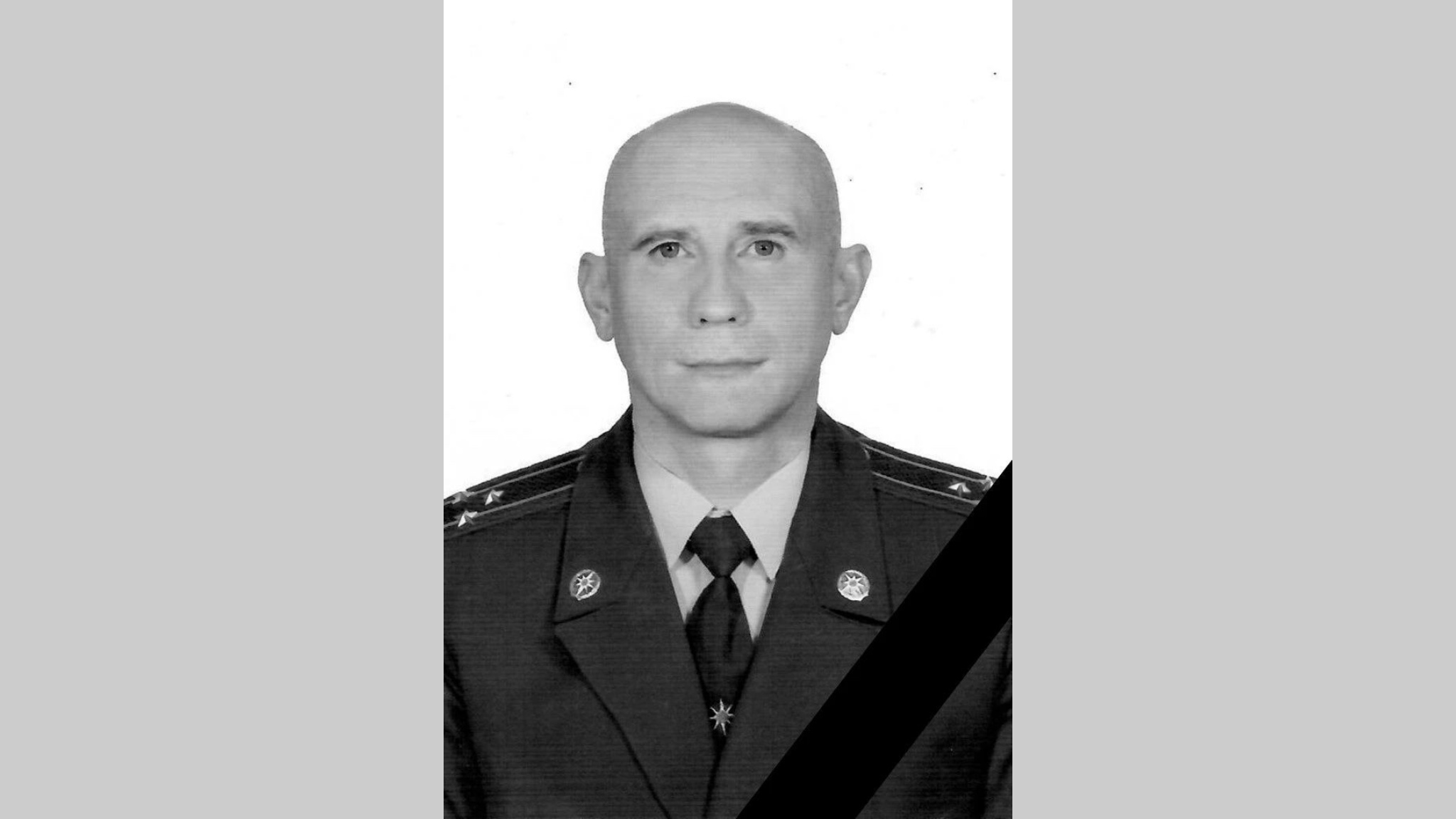 Трагедия в Херсонской области: Беспилотник ВСУ оборвал жизни полковника МЧС и его жены
