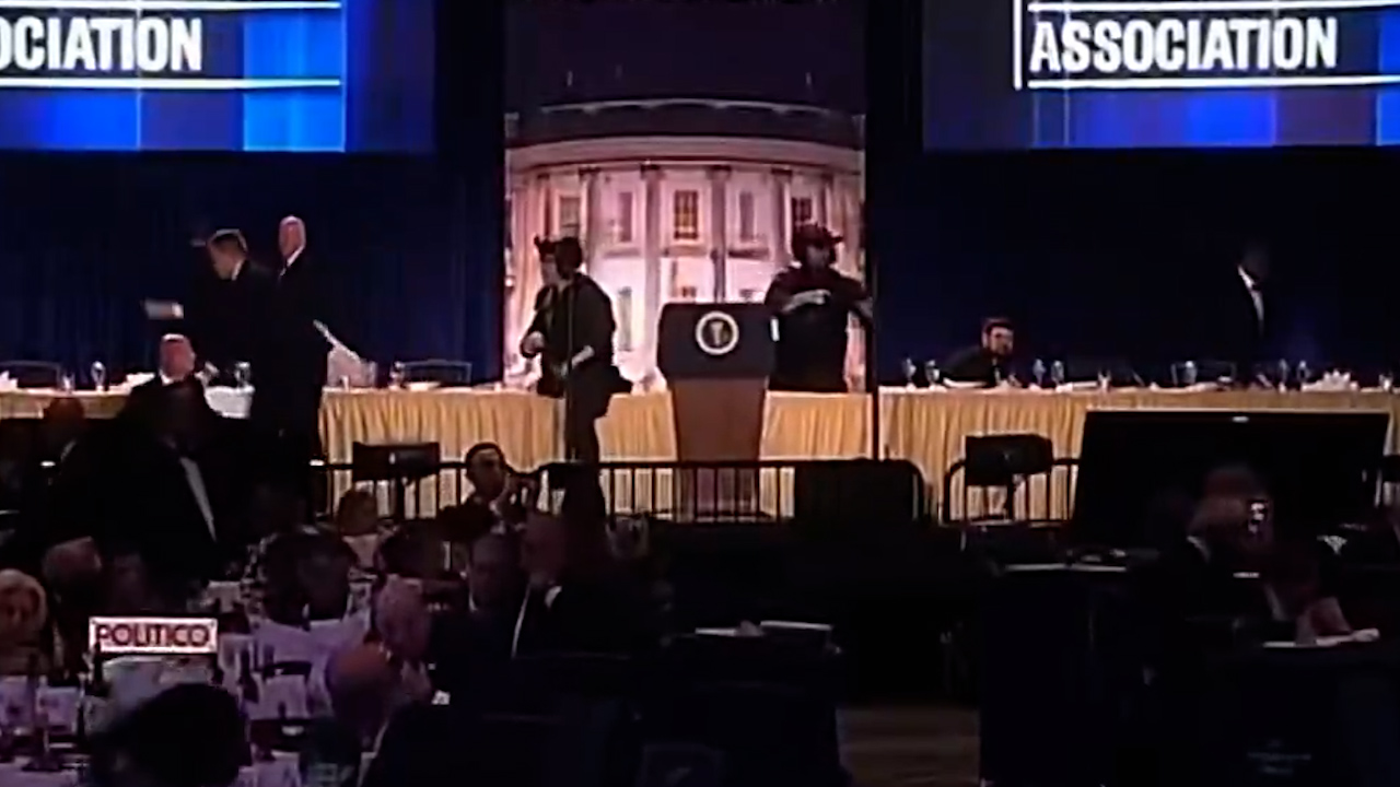 Бронежилет спас агента: Трамп раскрыл детали стрельбы в Вашингтоне