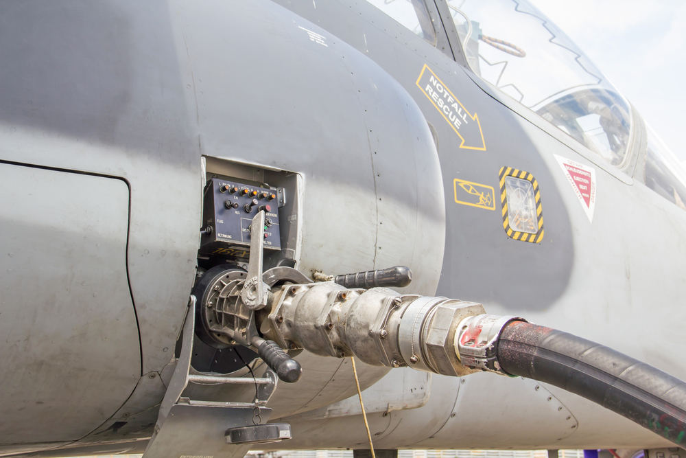 Еврокомиссия отказывается от закупок российского авиатоплива