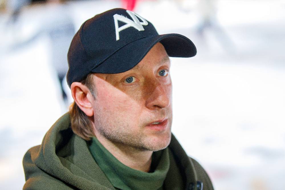 &laquo;Всегда жду&raquo;: Плющенко впервые обратился к сыну Егору после скандала