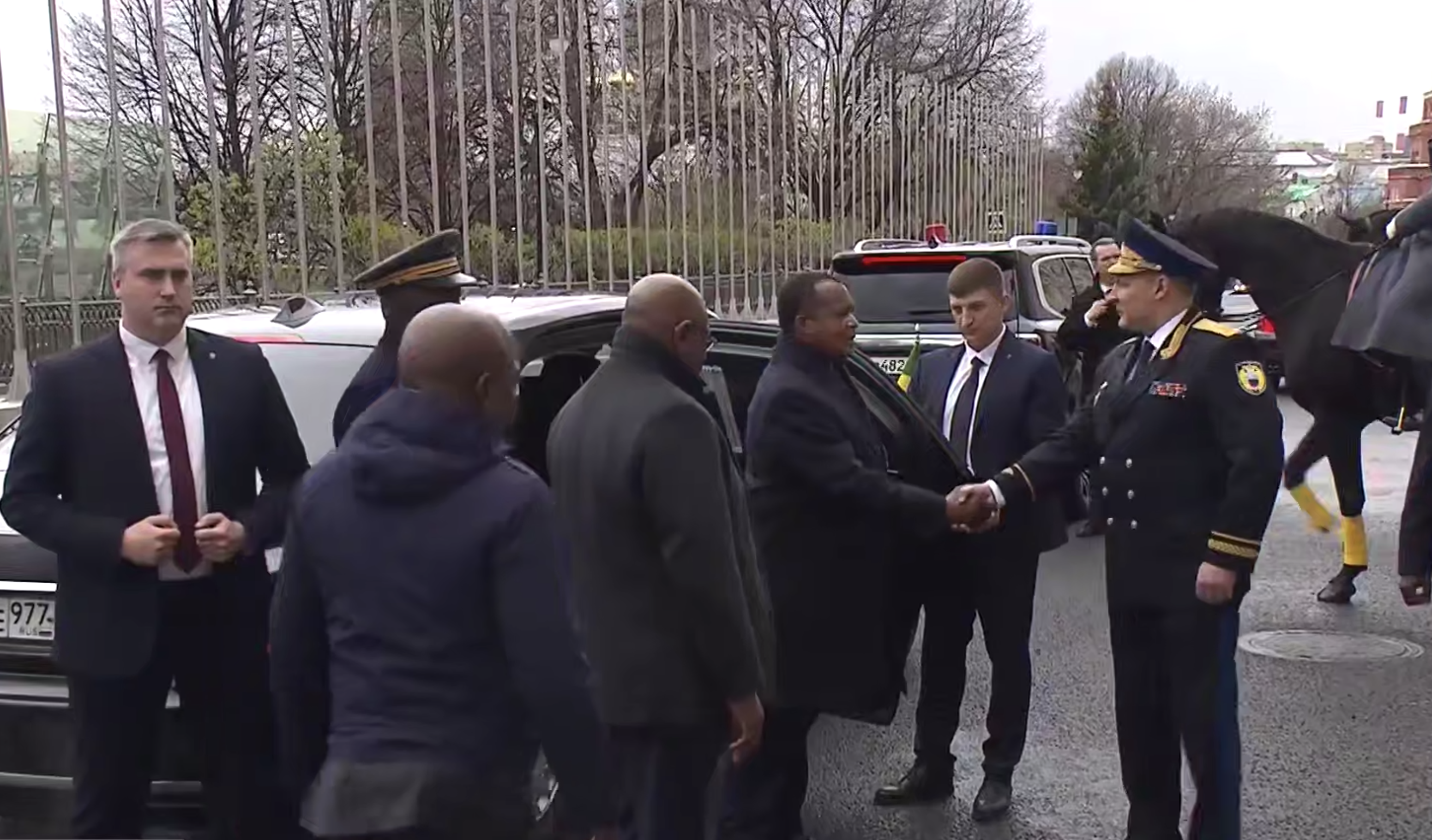 Делегация Конго эффектно прибыла в Кремль на переговоры с Путиным