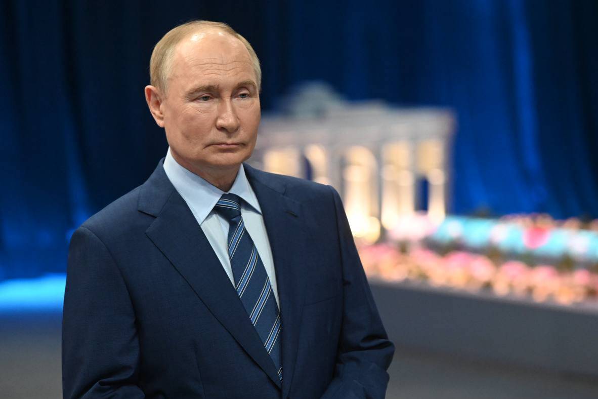 Путин назвал медведя опасным зверем и &laquo;серьёзной машиной&raquo;