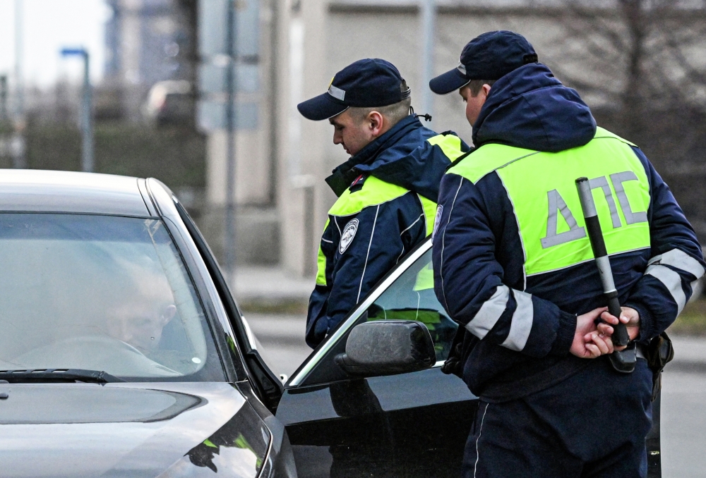 Рейды ГИБДД в апреле 2026: график проверок, что проверяют и как общаться с инспектором