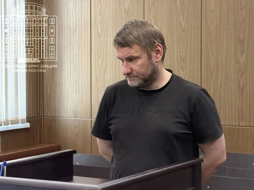 Delirium tremens: Пикапер встрял на 15 суток, возомнив себя Шуриком, крадущим &laquo;кавказскую пленницу&raquo;