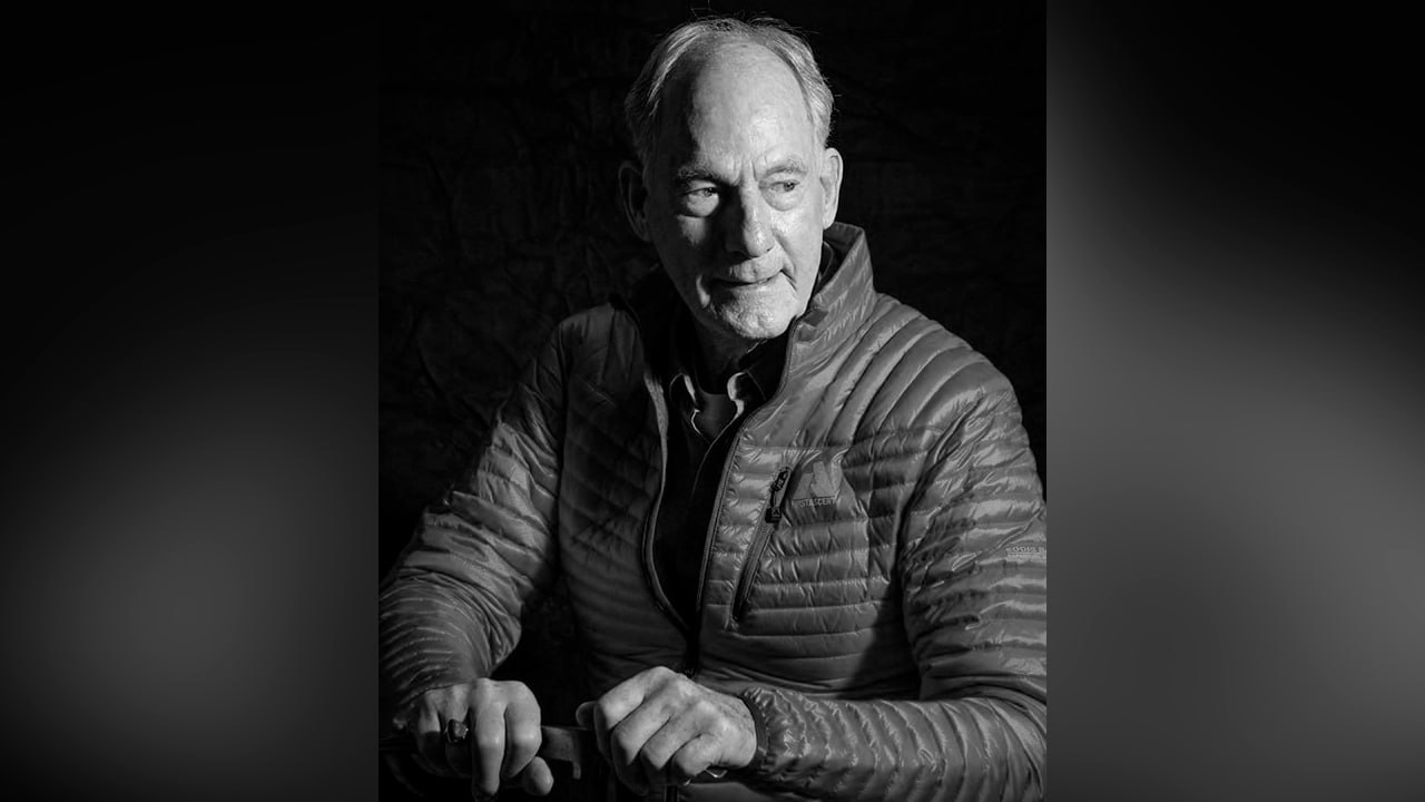 Покорил Эверест, объединил СССР и США: Умер легендарный альпинист Джим Уиттакер