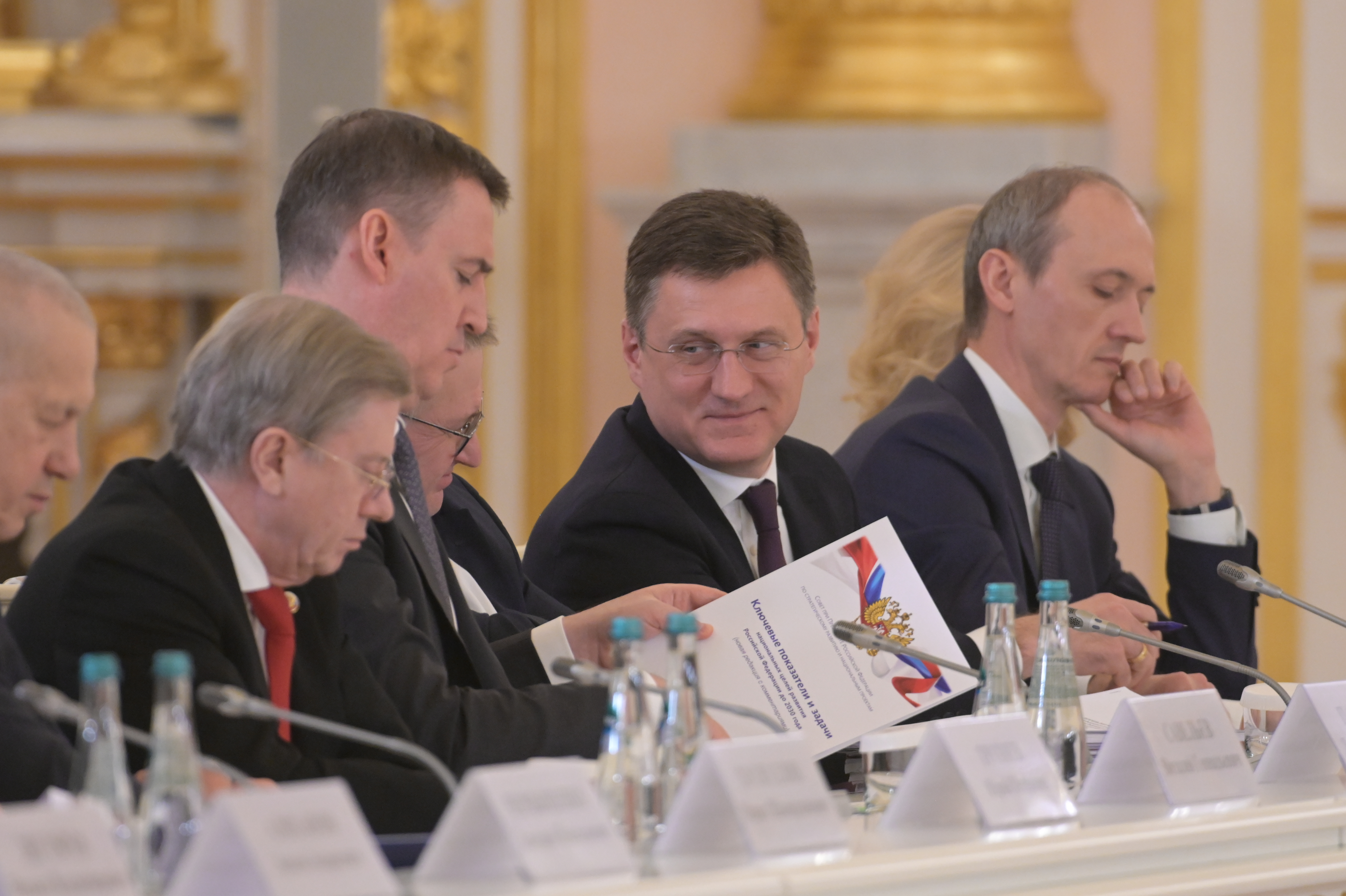Новак заявил о большом запасе прочности российской экономики