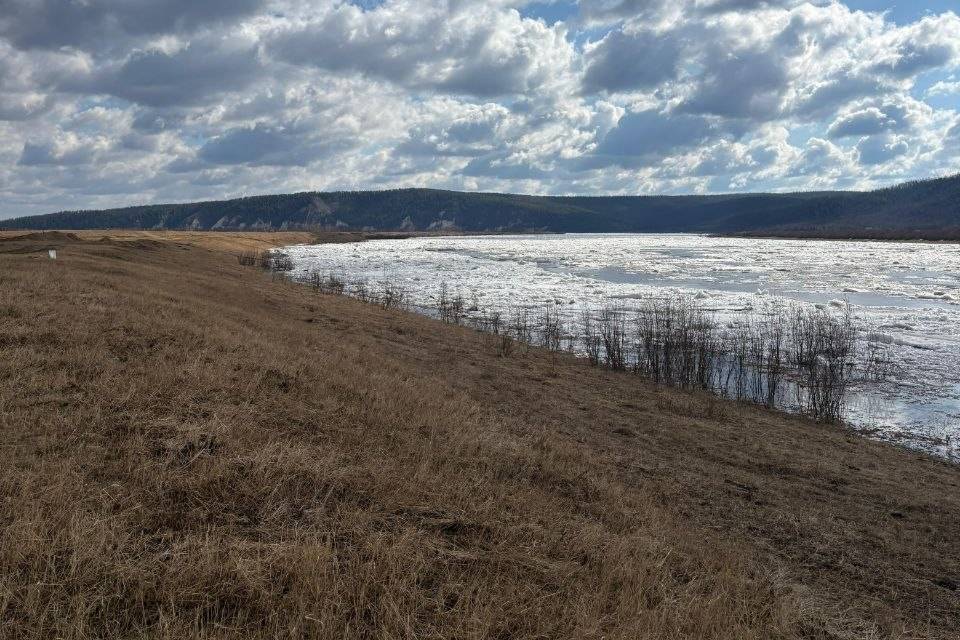 В Якутии нашли тело подростка, пропавшего во время игры с друзьями