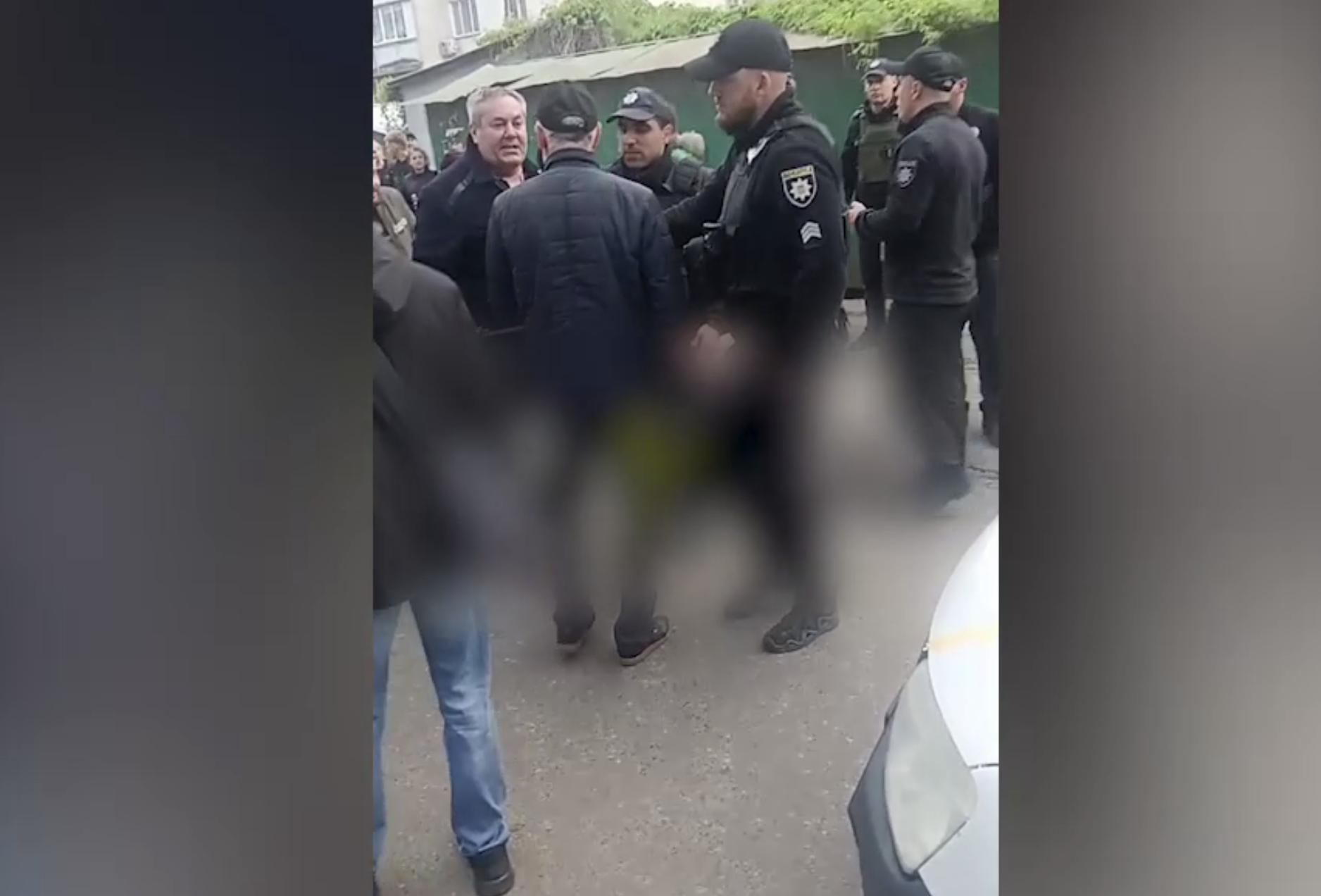 Силовая мобилизация в Одессе закончилась дракой и разбитой машиной ТЦК