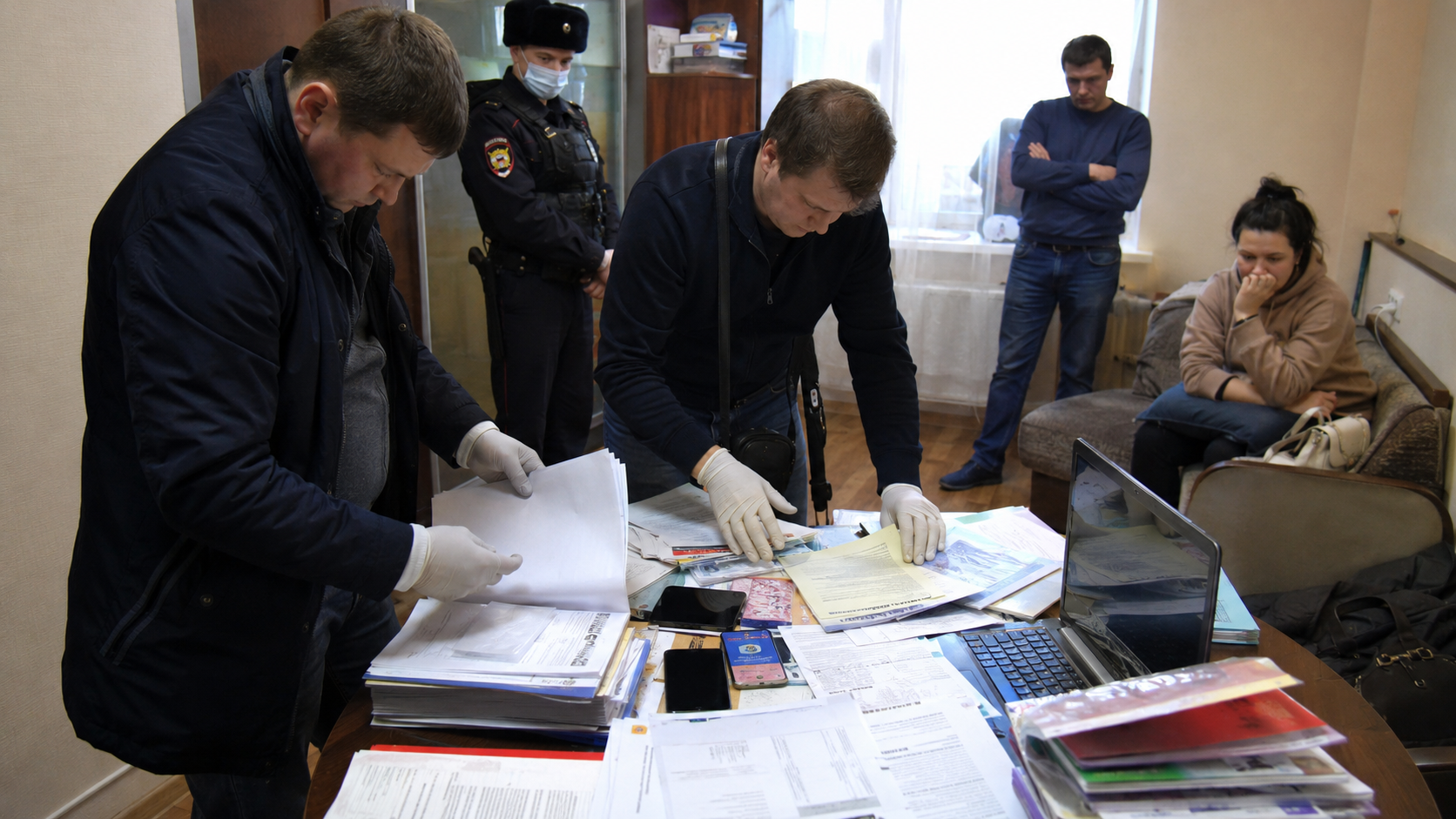 В Москве задержали группу аферистов за обналичивание маткапитала