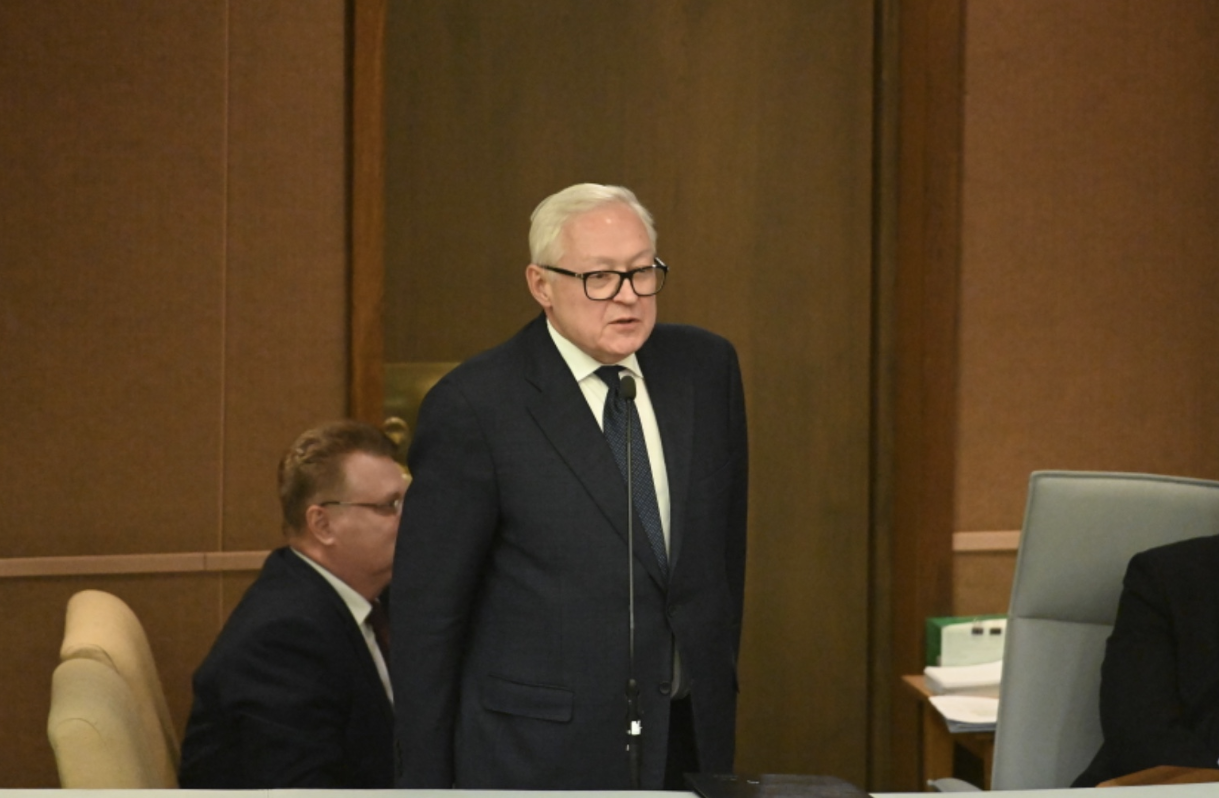 Рябков предупредил о катастрофе в случае &laquo;лобовой сшибки&raquo; НАТО и России