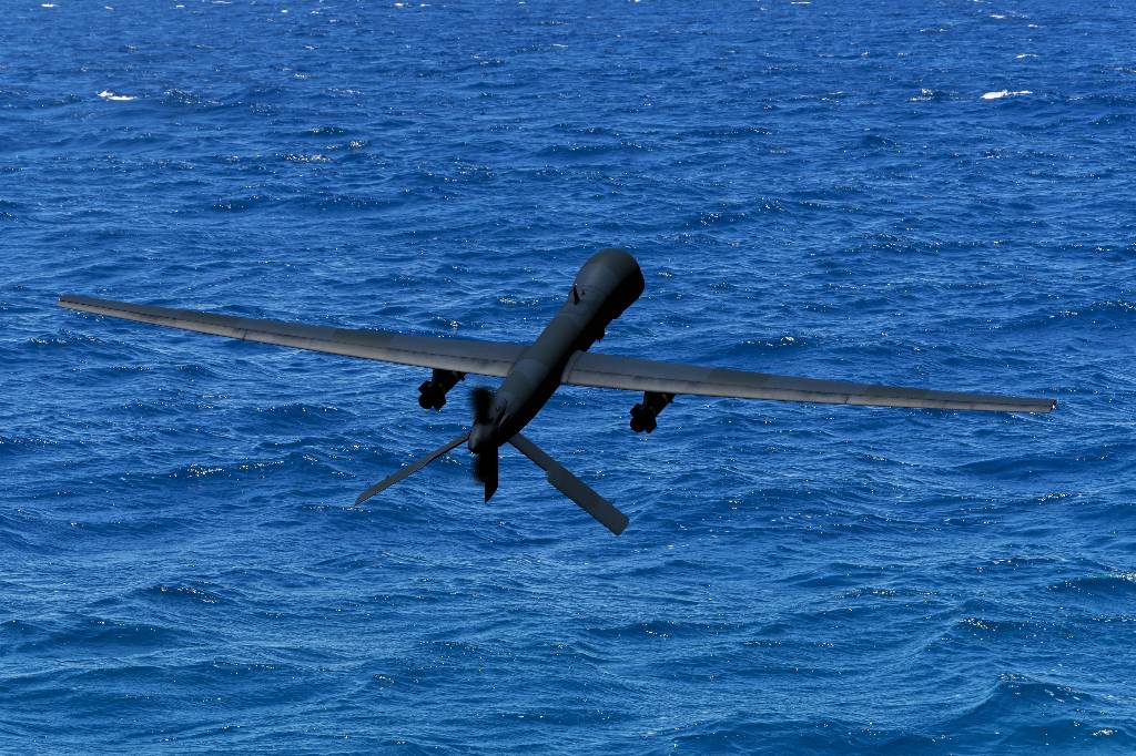 На пляже курорта Болгарии нашли боевой беспилотник