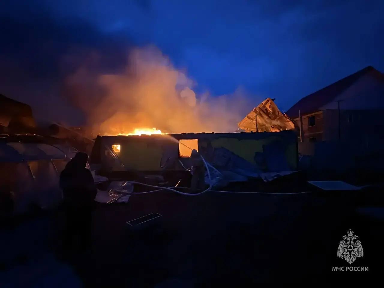 Четверо детей и трое взрослых погибли при пожаре в Югре