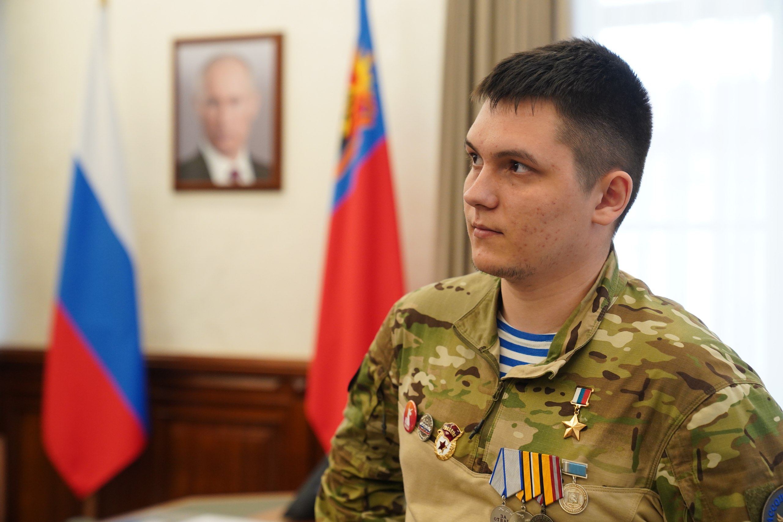 Экс-следователь назвал две версии исчезновения Героя России Асылханова