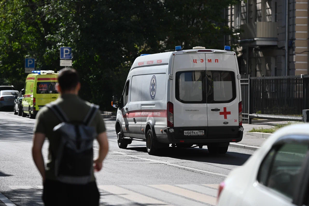 Одного из пострадавших на балконе в Севастополе выпускников отправят в Москву