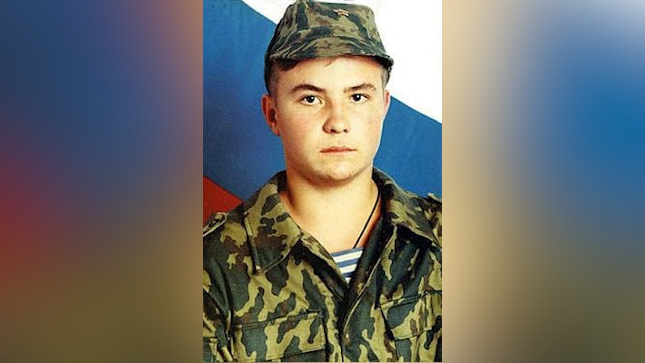 Подвигу рядового Евгения Родионова исполнилось 30 лет