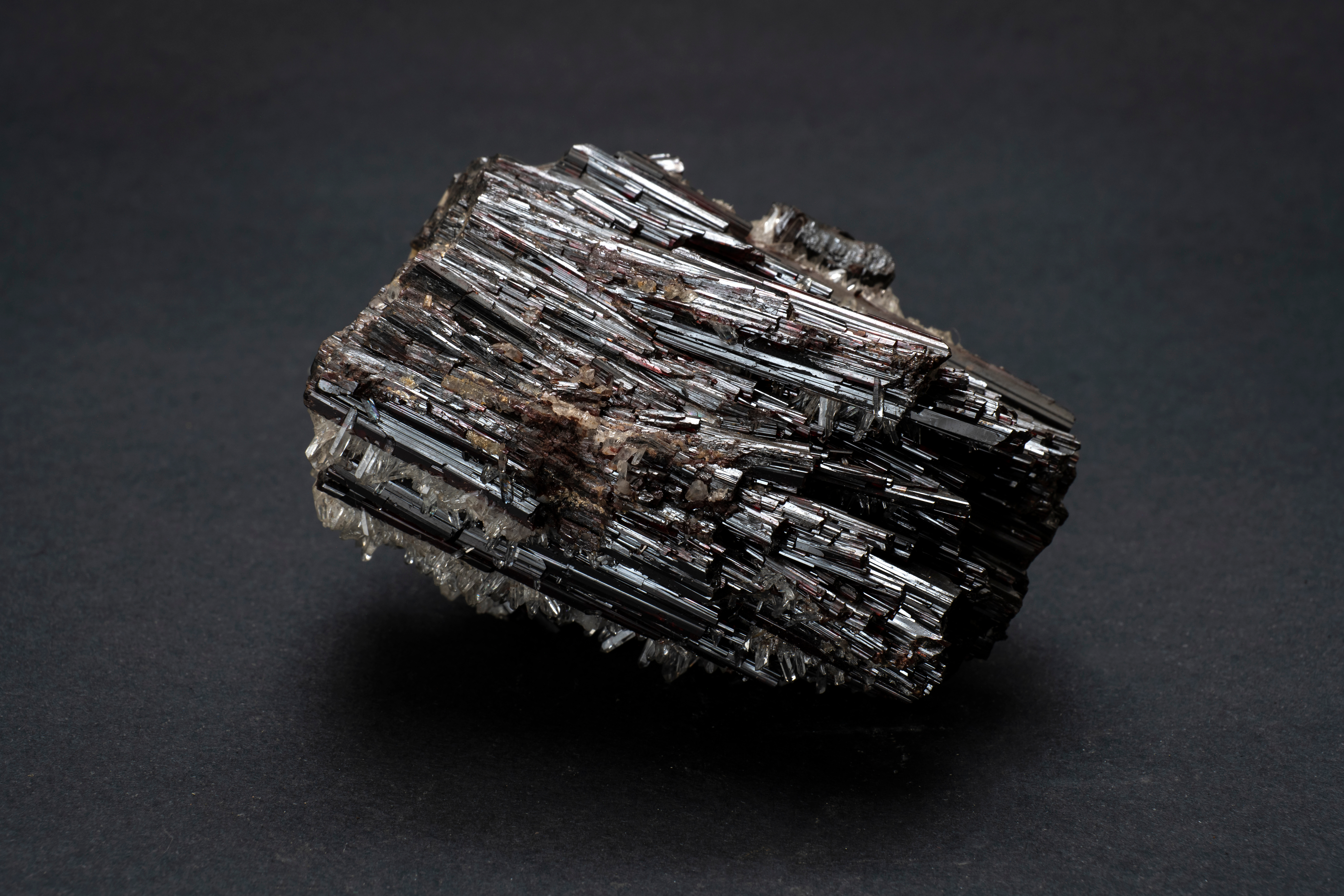 В США заявили об отчаянном поведении администрации из-за Китая