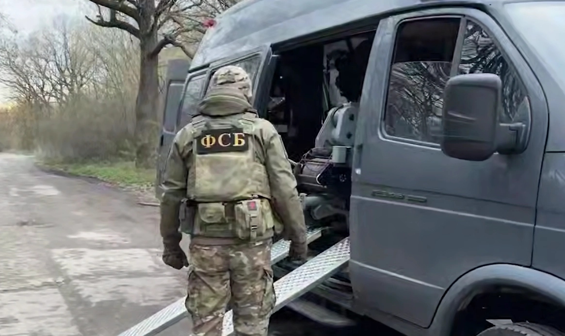 ФСБ и КГБ Белоруссии сорвали ввоз более 500 бомб Киева в Россию для терактов