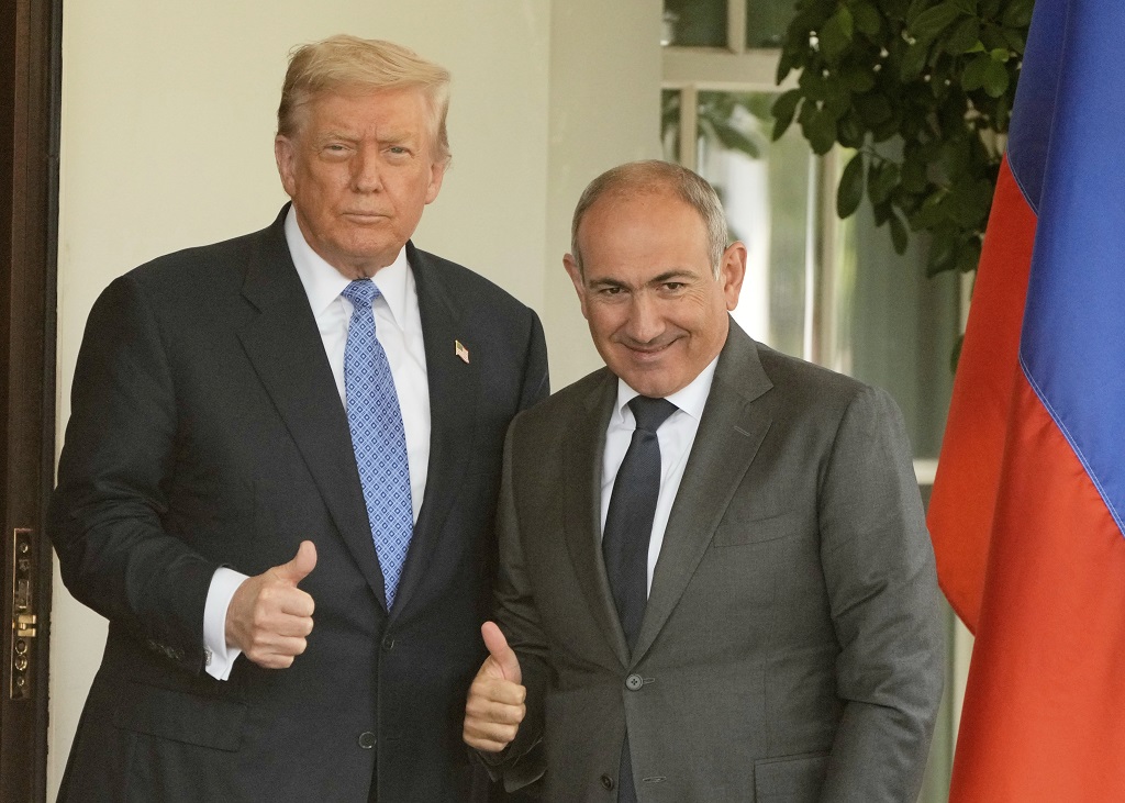 Трамп поддержал Пашиняна на выборах в Армении