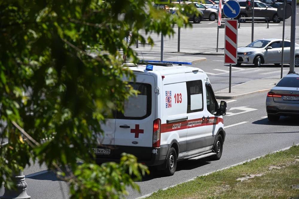 В Татарстане 14-летняя девочка погибла, врезавшись на питбайке в столб