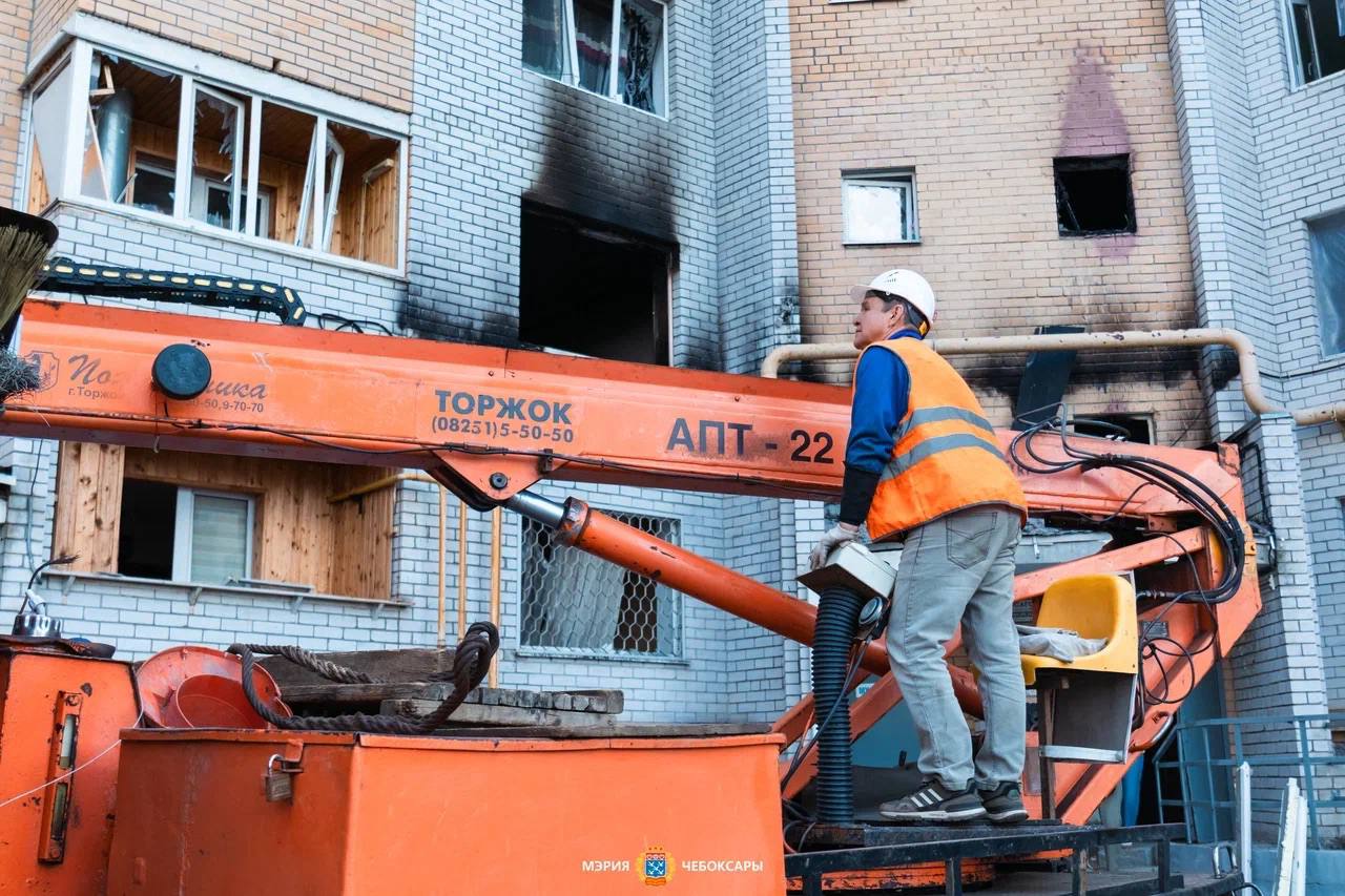 Трофимов: В Чебоксарах работы после атак ВСУ идут нон-стоп 
