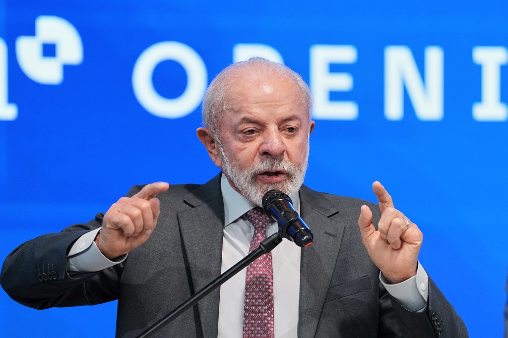 &laquo;Не думает о вторжении&raquo;: Лула да Силва передал важные слова Трампа о Кубе