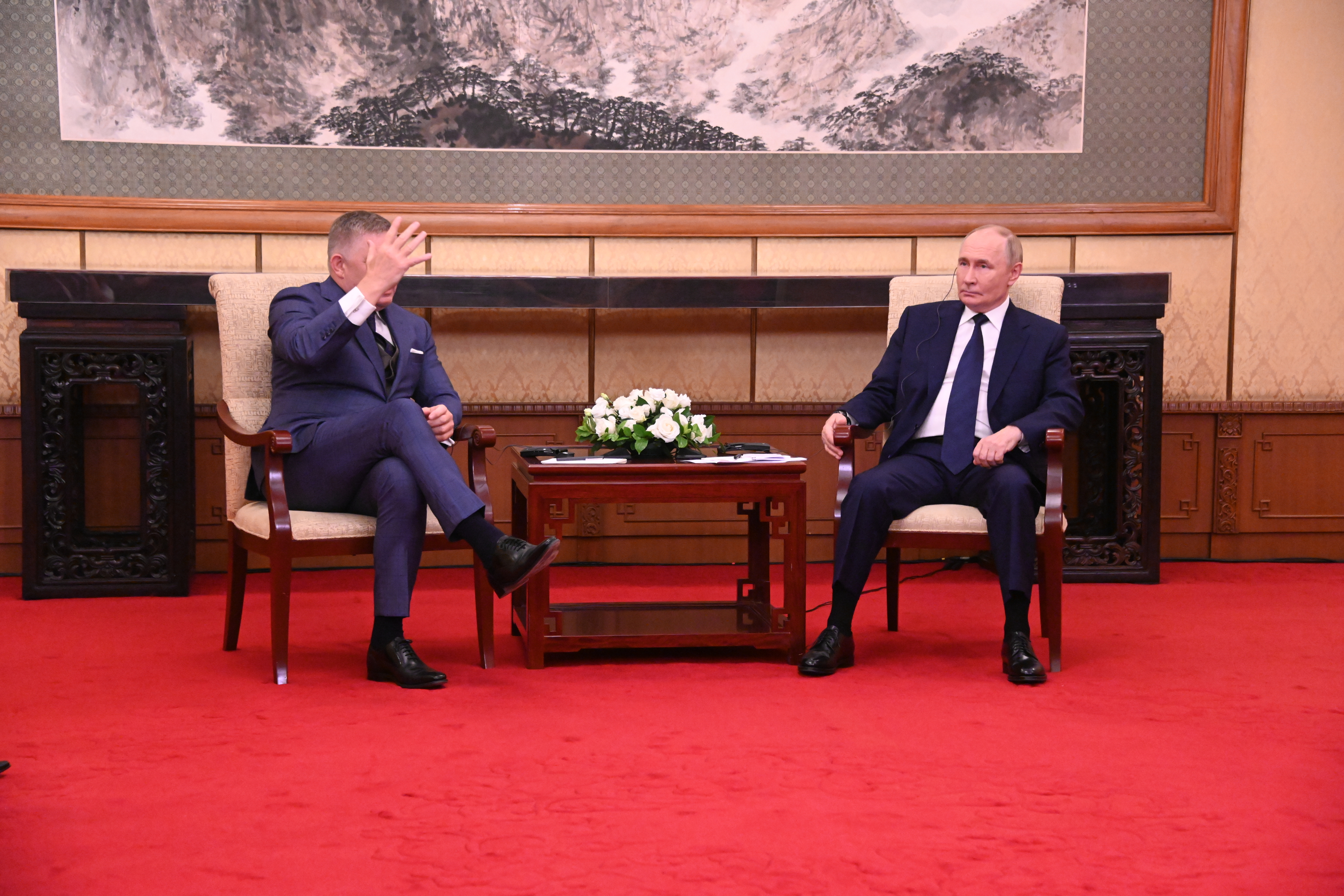 Ушаков: Фицо не передавал Путину никаких сообщений от Зеленского