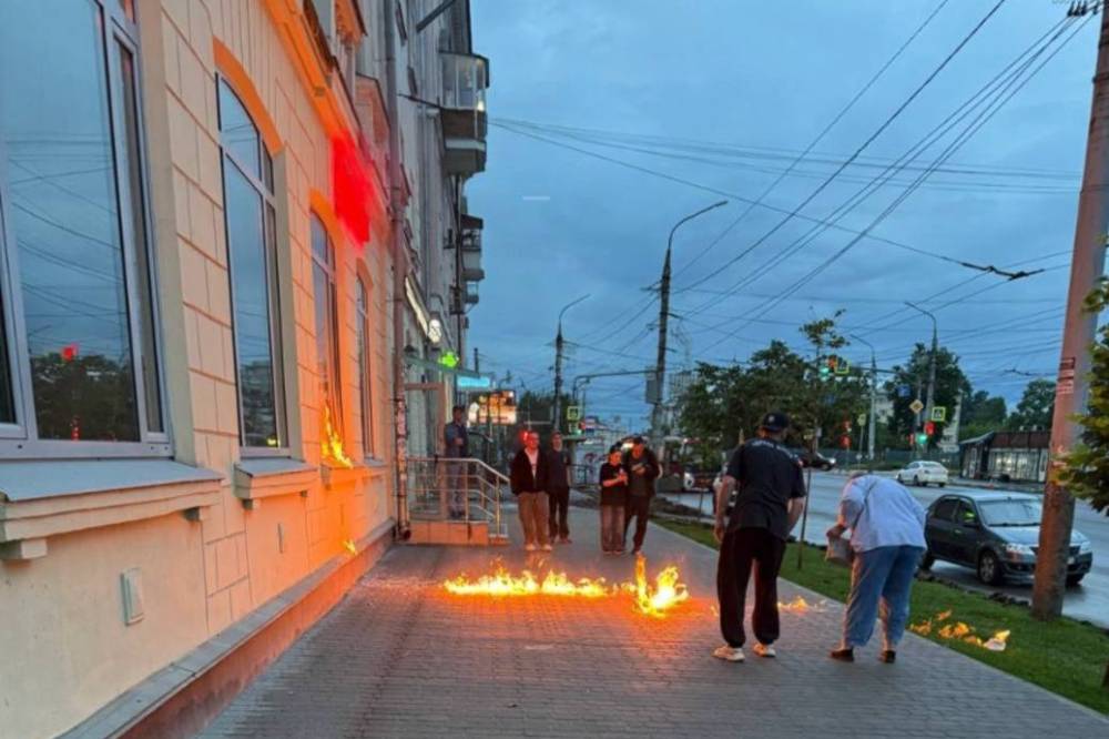 В&nbsp;Туле с&nbsp;разницей в&nbsp;10 минут загорелись два отделения банка