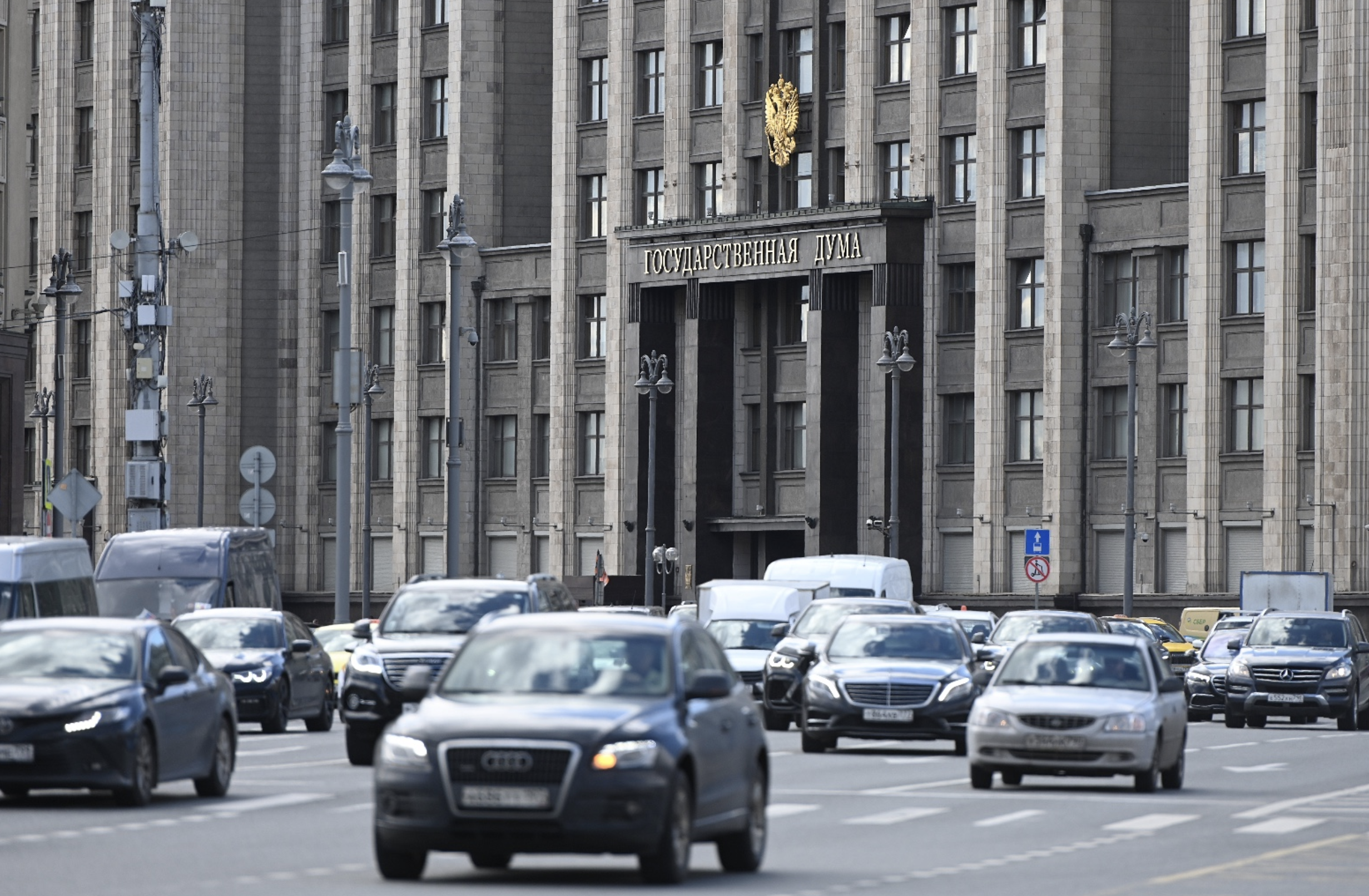«Устранить посредников»: В Госдуме хотят передать все дорожные камеры государству
