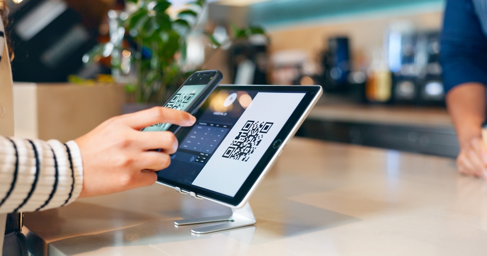 Универсальный QR-код для оплаты появится в России с 1 сентября
