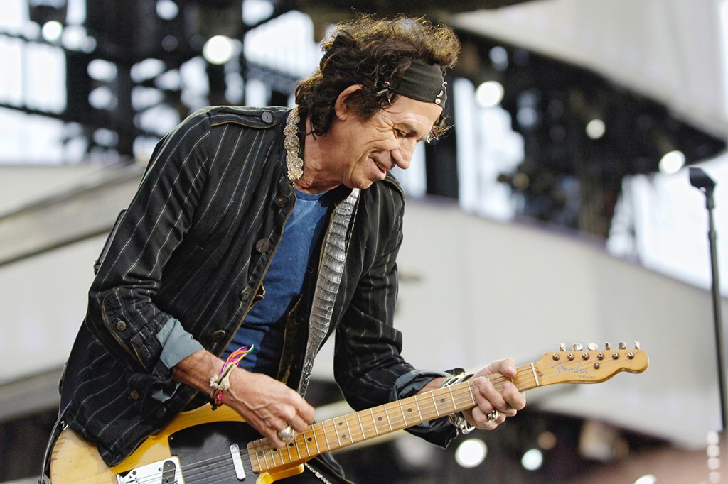 Гитарист Rolling Stones огорчил фанатов роковым решением легендарной рок-группы