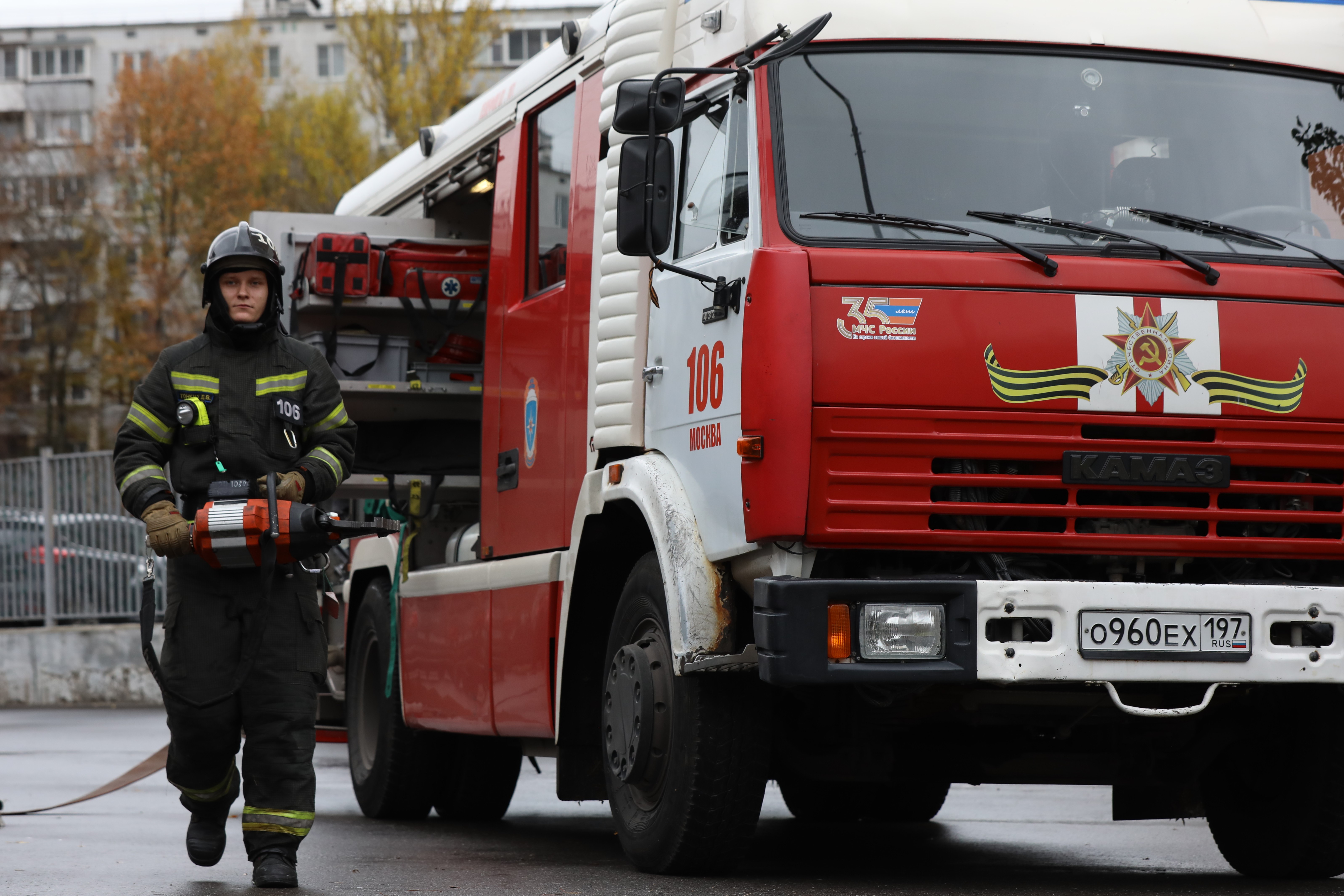 Шесть человек спасли при пожаре в жилом доме в Костромской области