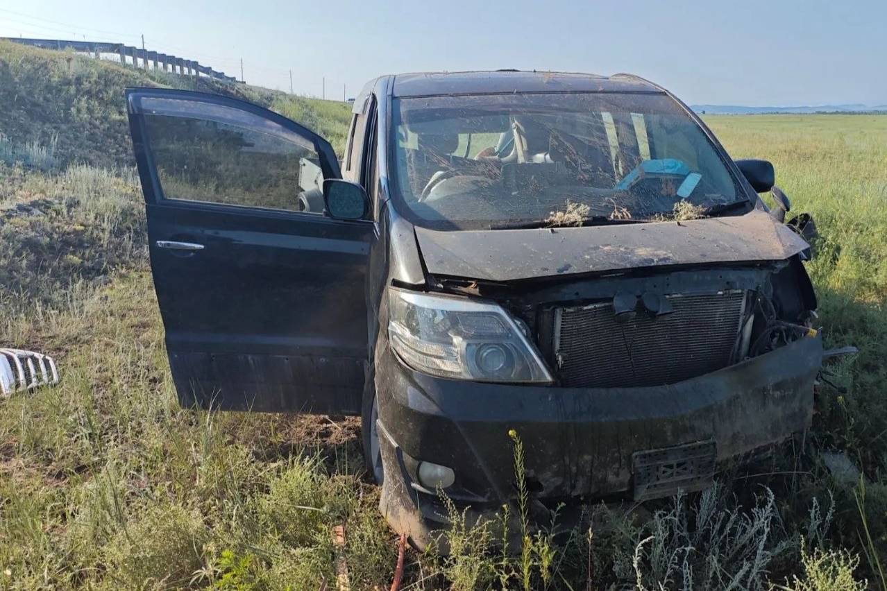 В ДТП в Туве пострадали шесть человек, включая четверых детей