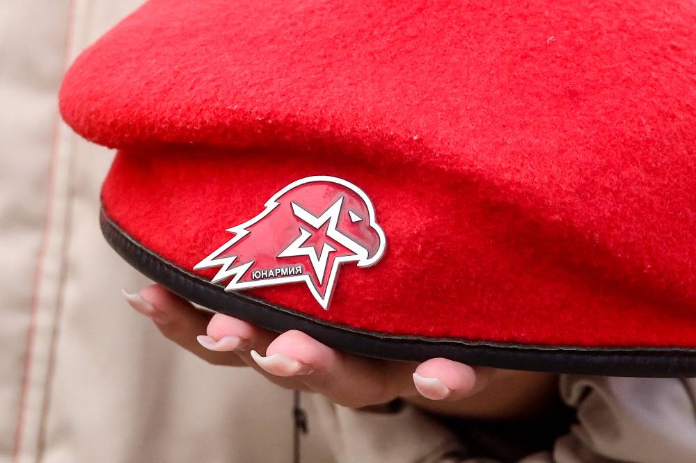 Юнармейцы спасли женщину, пострадавшую от дрона ВСУ в Донецке