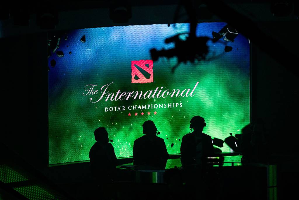 Семь российских команд выступят на The International по Dota 2

