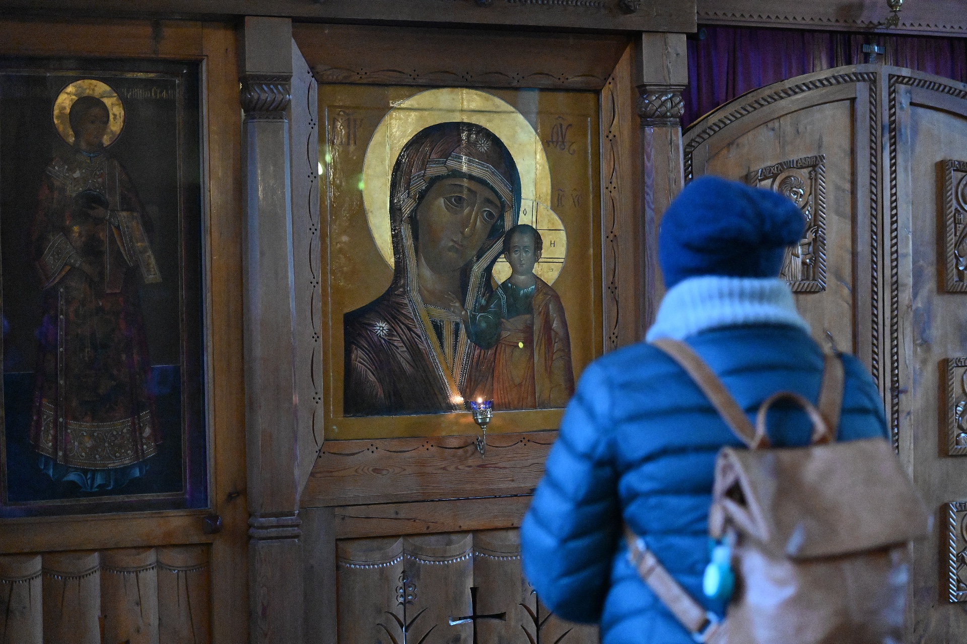 Главная святыня Руси и Алёна-льняница: Россиянам рассказали, о чём молятся 3 июня
