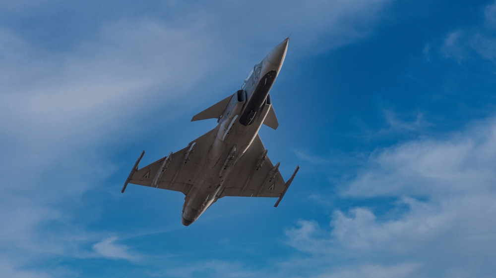 Швеция поставит Украине 16 истребителей Gripen E