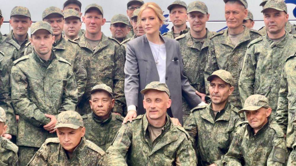 Вернувшийся из плена военный РФ рассказал Лантратовой о пытках током и холодом