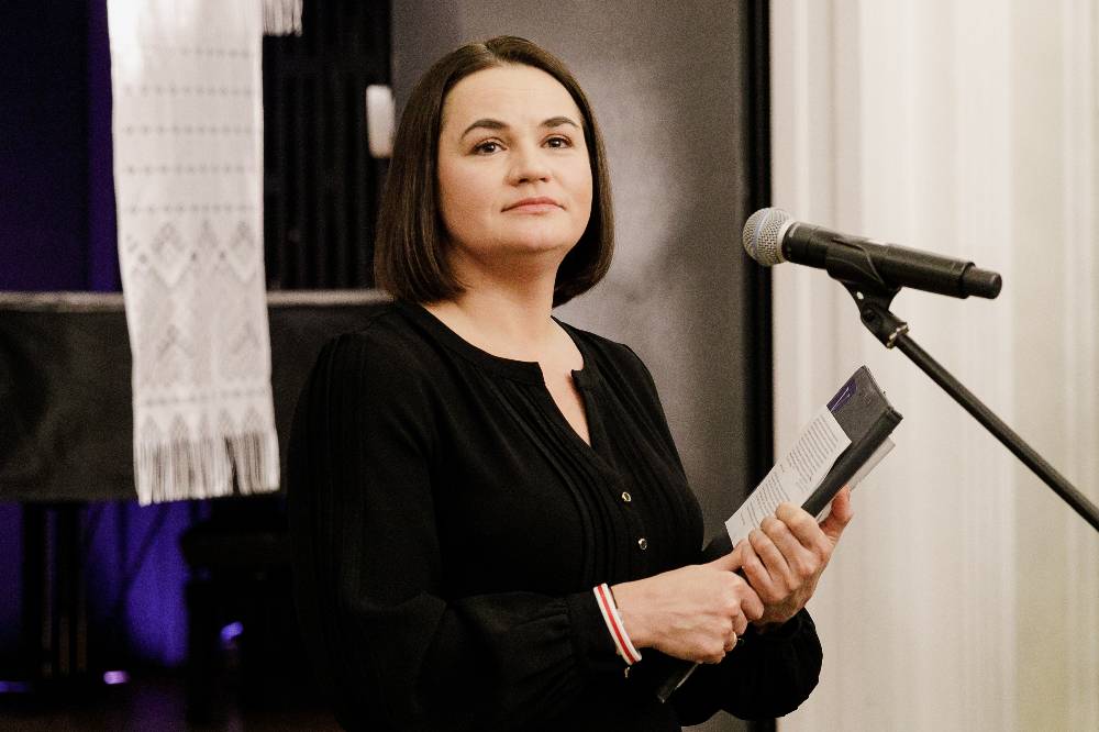 &laquo;Трон для Тихановской&raquo;: Раскрыт план Зеленского по захвату власти в Белоруссии