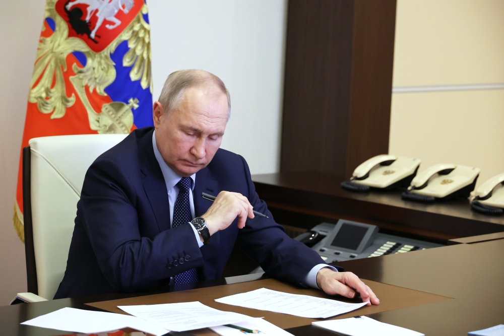 Путин подписал указы о назначении новых послов в Катаре и на Сейшелах