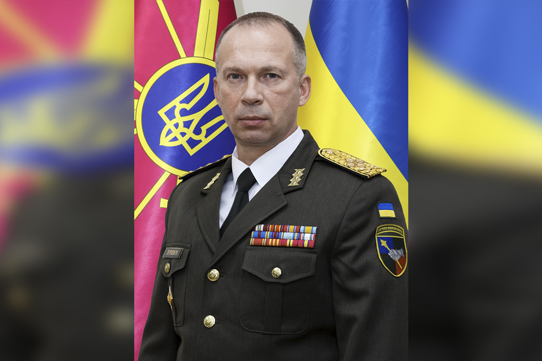 Фейк Киева уничтожен: При Сырском Украина потеряла более 11 тыс. кв. км территории
