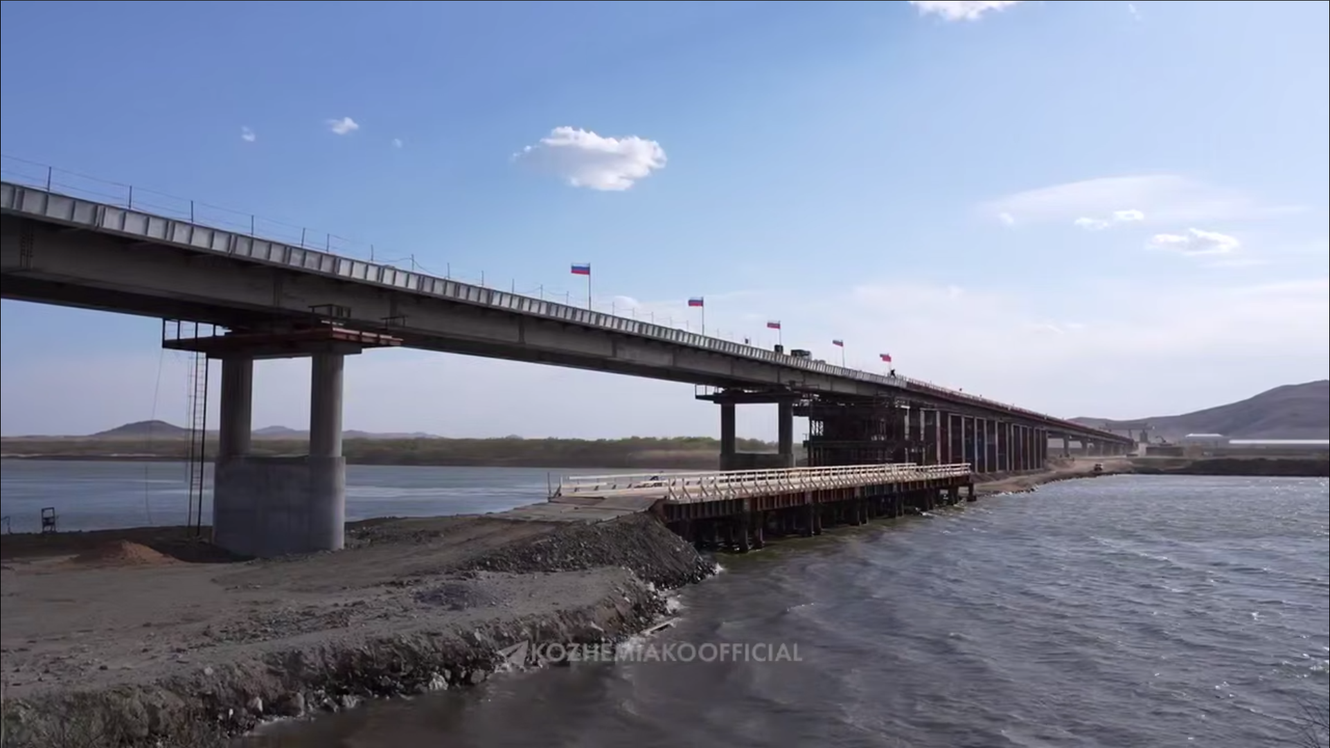 РФ и КНДР завершают строительство автомобильного моста между странами