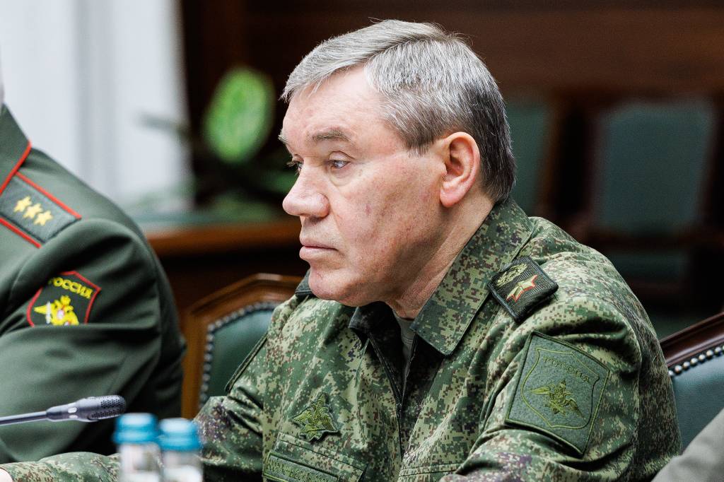 СБУ заочно предъявила главе Генштаба ВС РФ Герасимову третье подозрение