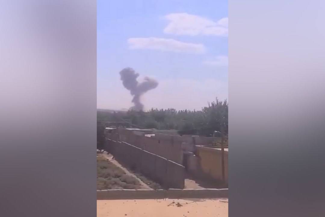 11 военных погибли при взрыве склада боеприпасов на востоке Сирии