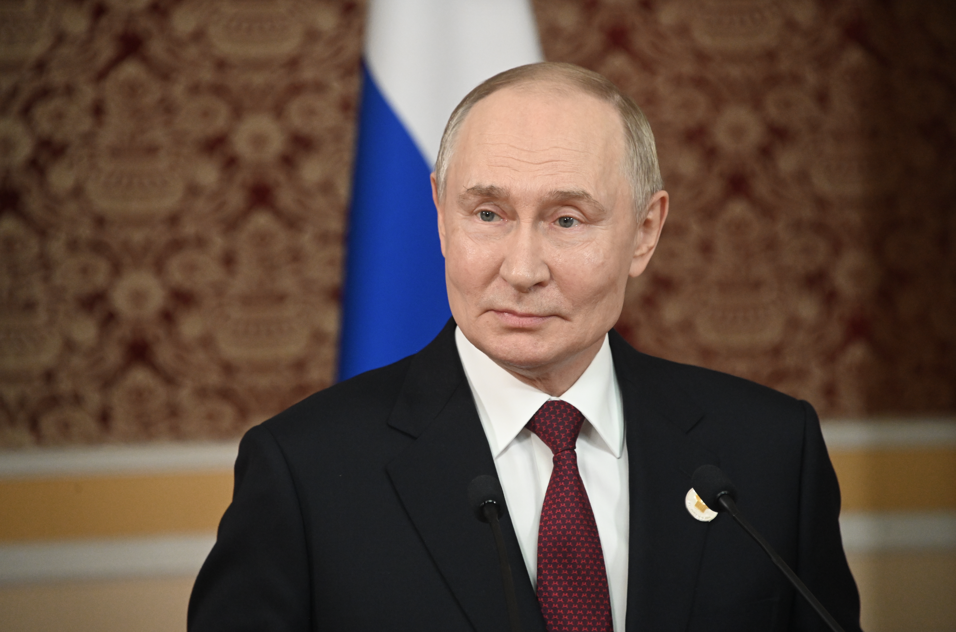 Мы найдём, чем ответить: Коц объяснил главный сигнал в словах Путина после угроз Киева