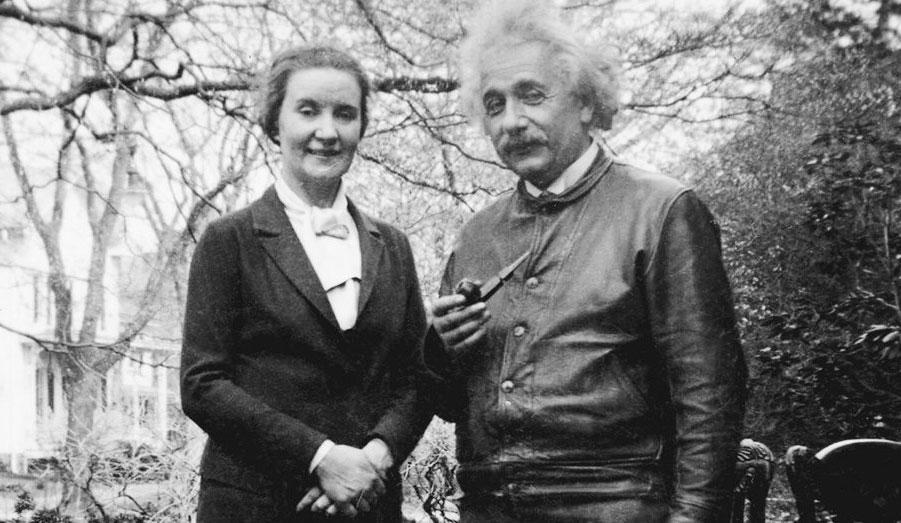 Маргарита Конёнкова и Альберт Эйнштейн. Фото © Public Domain