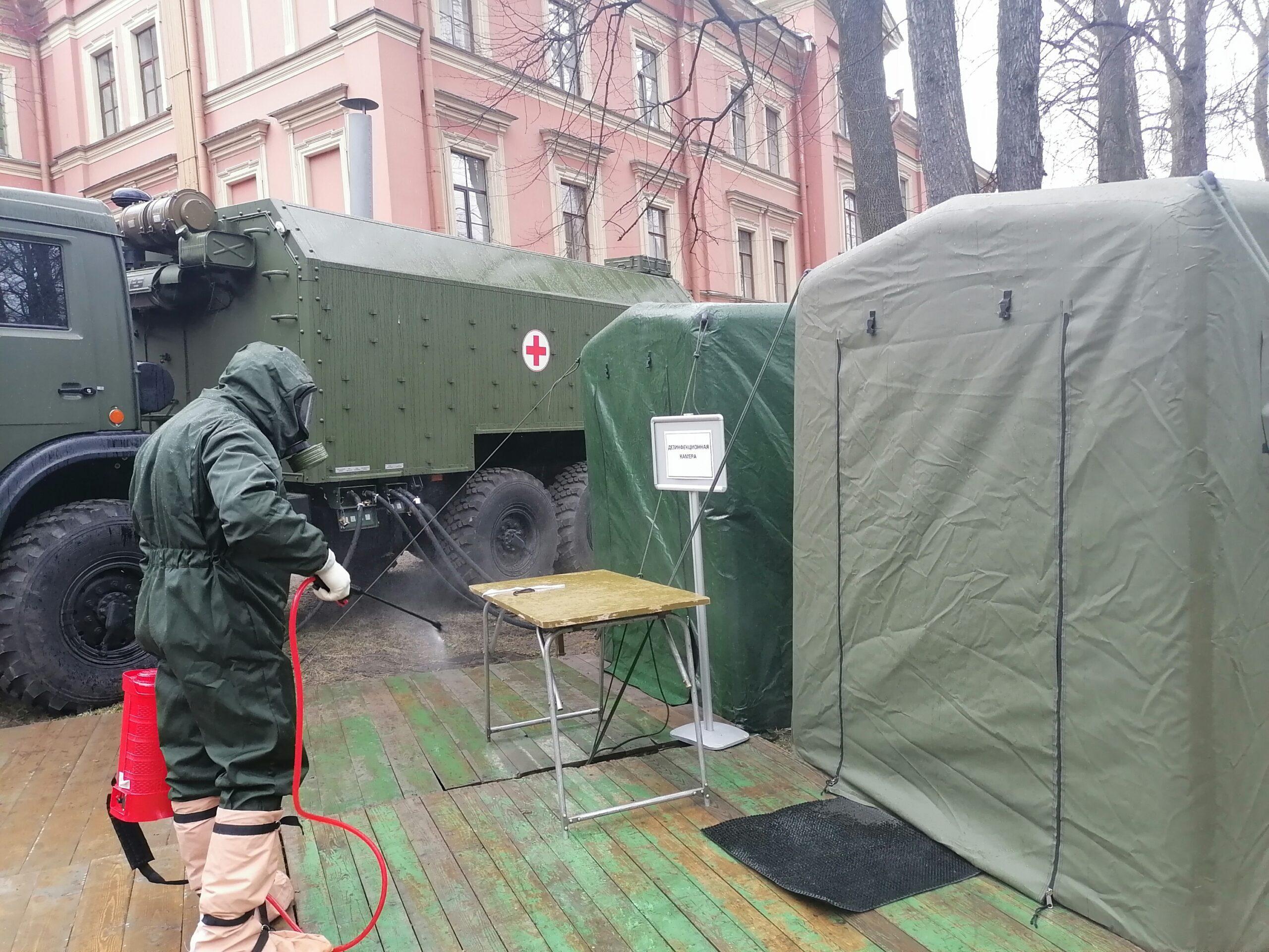 Коронавирус обнаружили у курсантов Военно-медицинской академии в Петербурге