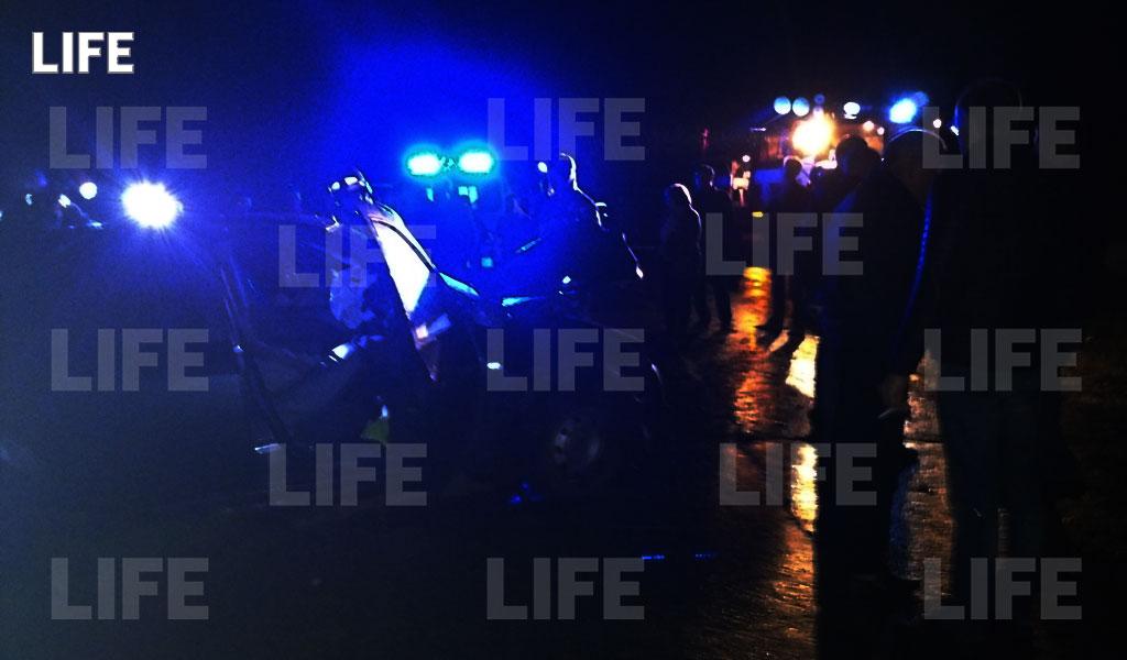 Лайф публикует фото с места жуткого ДТП под Курганом, где погибли шесть человек