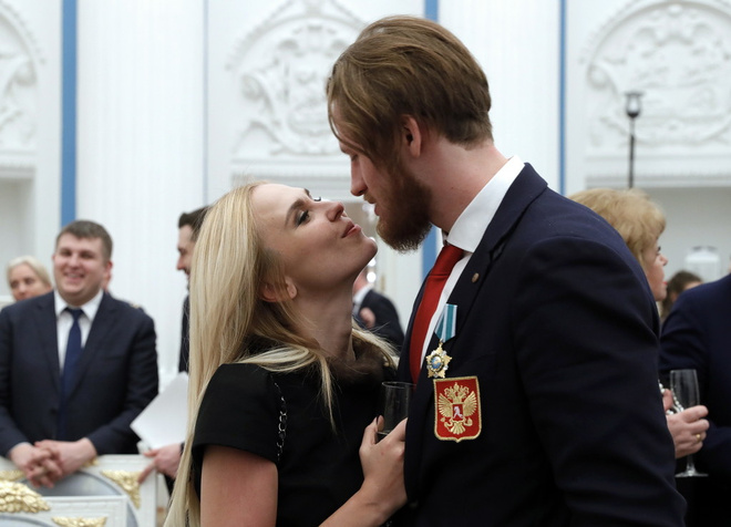 Пелагея после скандального фото с изменой мужа-хоккеиста сделала заявление