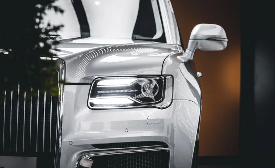 В 2021 году начнётся серийное производство автомобилей Aurus, созданных в рамках проекта "Кортеж". Фото © LIFE / Стас Вазовски
