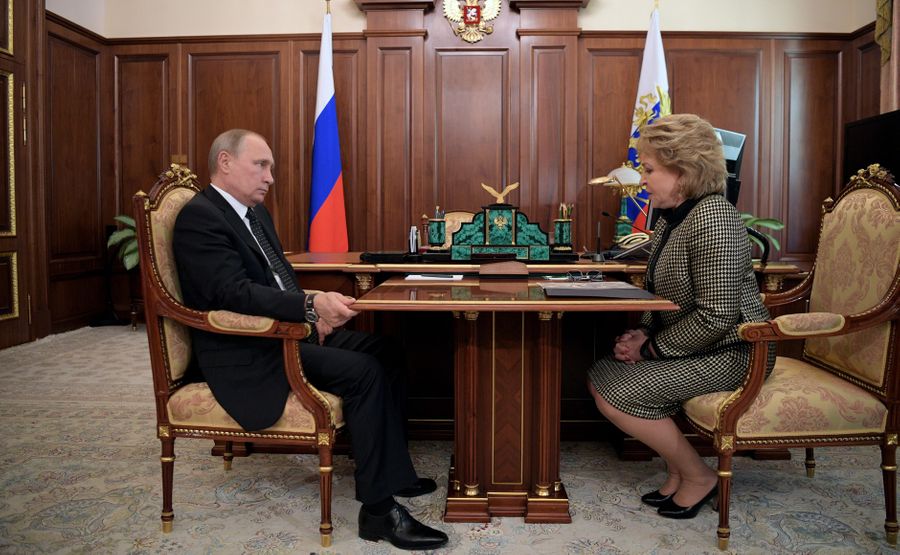 Президент России Владимир Путин и спикер Совета Федерации Валентина Матвиенко. Фото © Kremlin